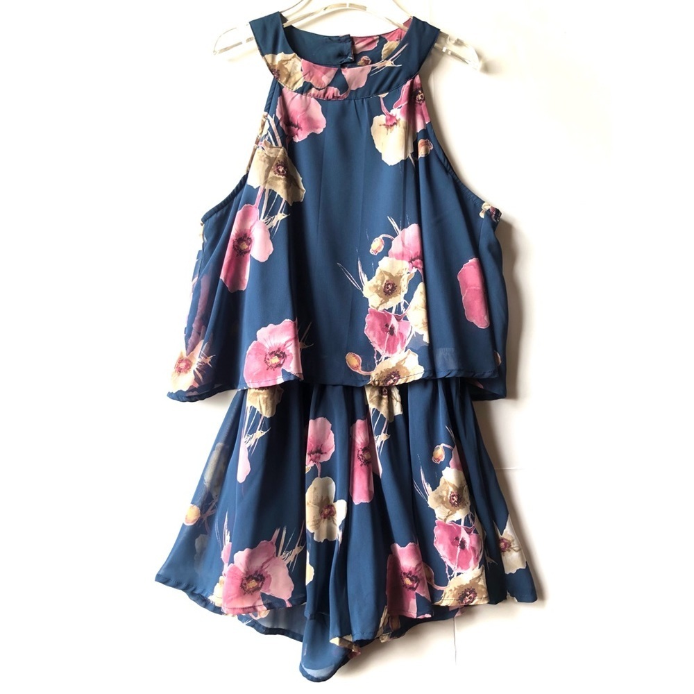 Peach Love California Blue Floral Print High Waisted Halter Neck Chiffon Romper - Picture 5 of 16